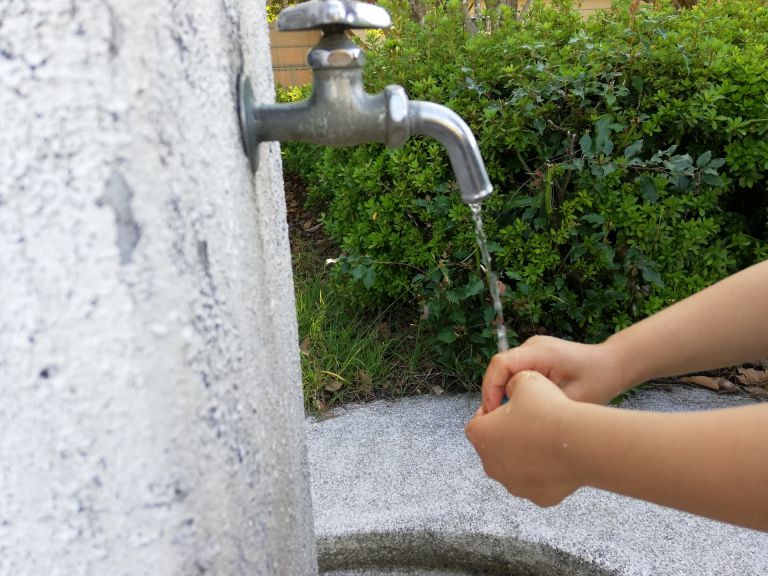 トイレと洗面台の水回り管理法